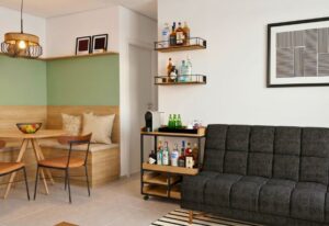 Leia mais sobre o artigo Como montar uma decoração com identidade sem estourar o orçamento
